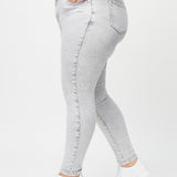 Täiuslikud – Stiilsed skinny teksad