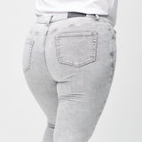 Täiuslikud – Stiilsed skinny teksad