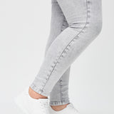 Täiuslikud – Stiilsed skinny teksad