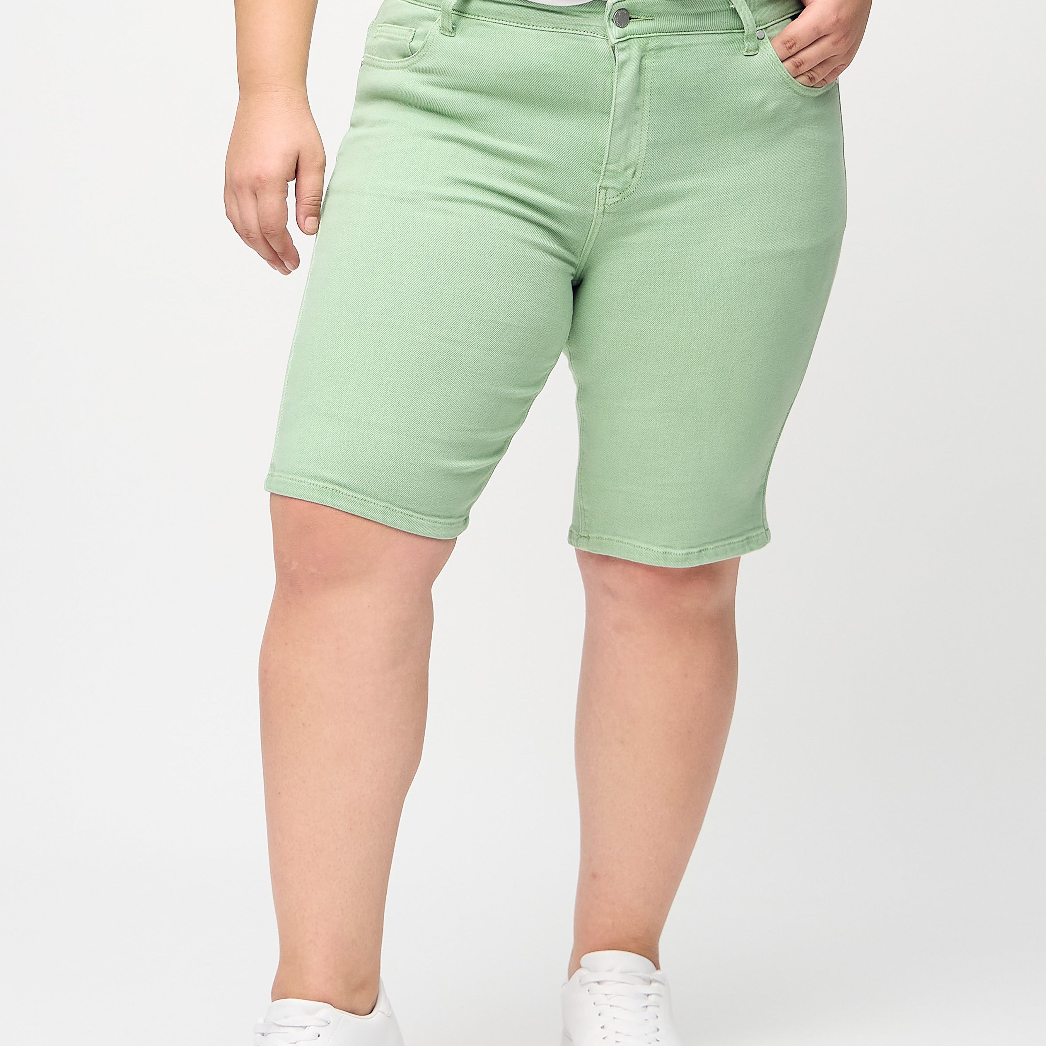 Mündid™ – Elegantne lühike püksid