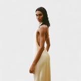 Gala – Elegantne satiinkleit