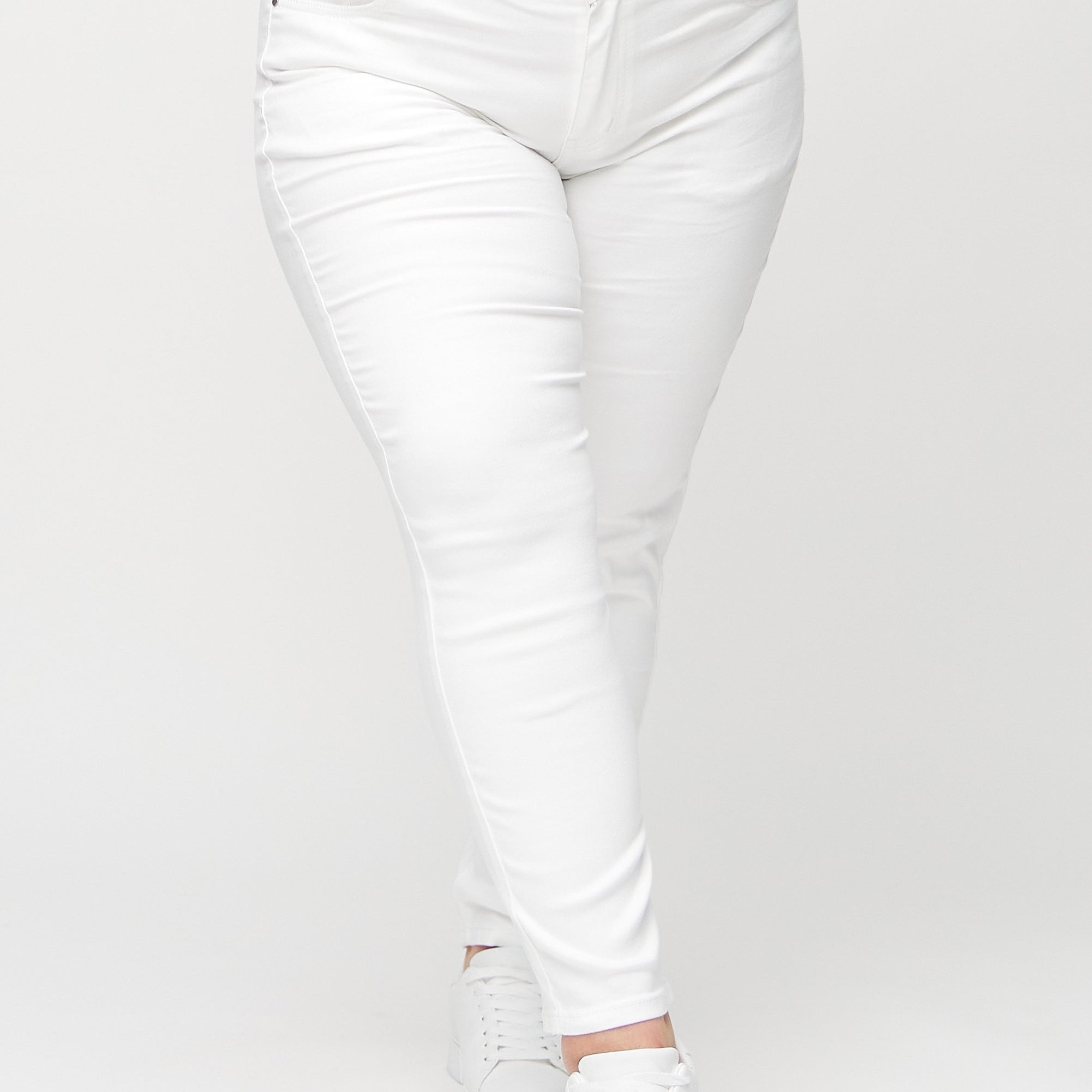 Marguerites™ – Täiuslikud slim teksad