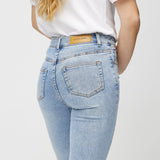 Waves™ – Täiuslikud skinny teksad
