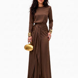 Satiin – Elegantne maxi kleit
