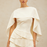 Lyna – Elegantne mini kleit volangidega