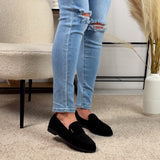 Badge – Stiilsed mustad loaferid