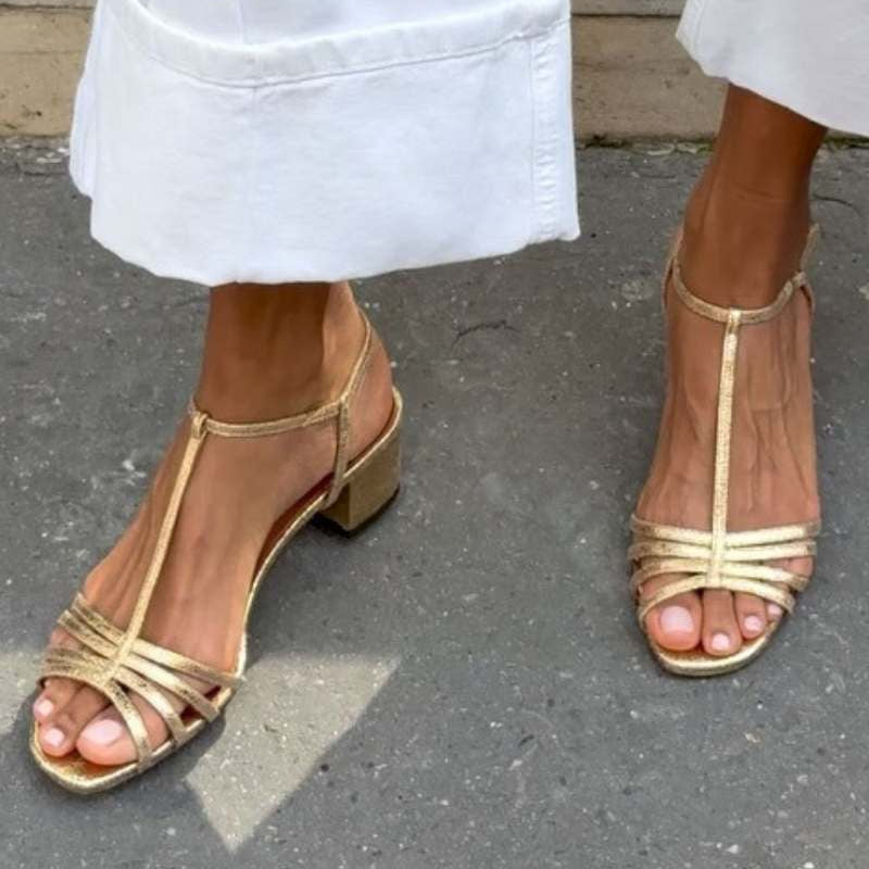 Allegra – Kuldne sandaalid igapäevaseks elegantsiks