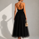 MILA – Elegantne midi kleit