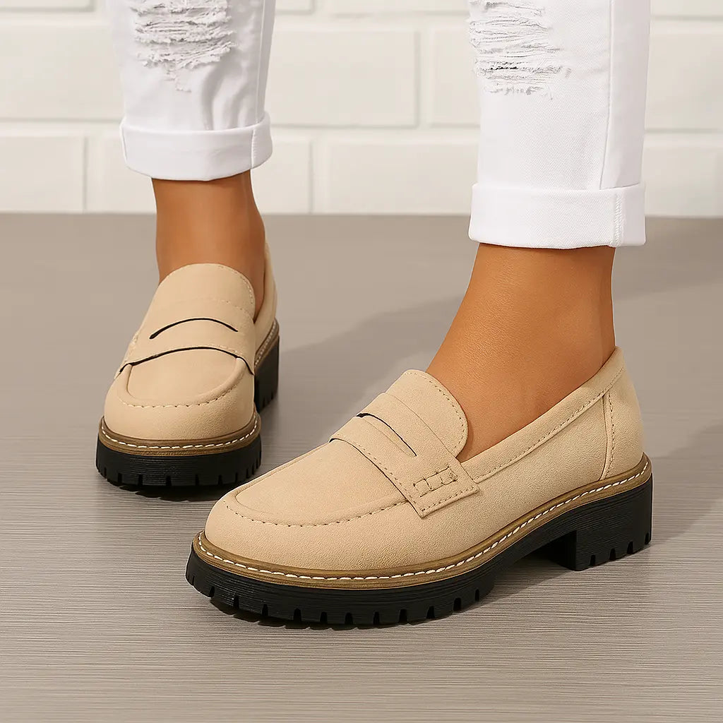 Nadia – Ajatu nahast mokassiin