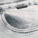 Täiuslikud teksad – Bootcut stiil