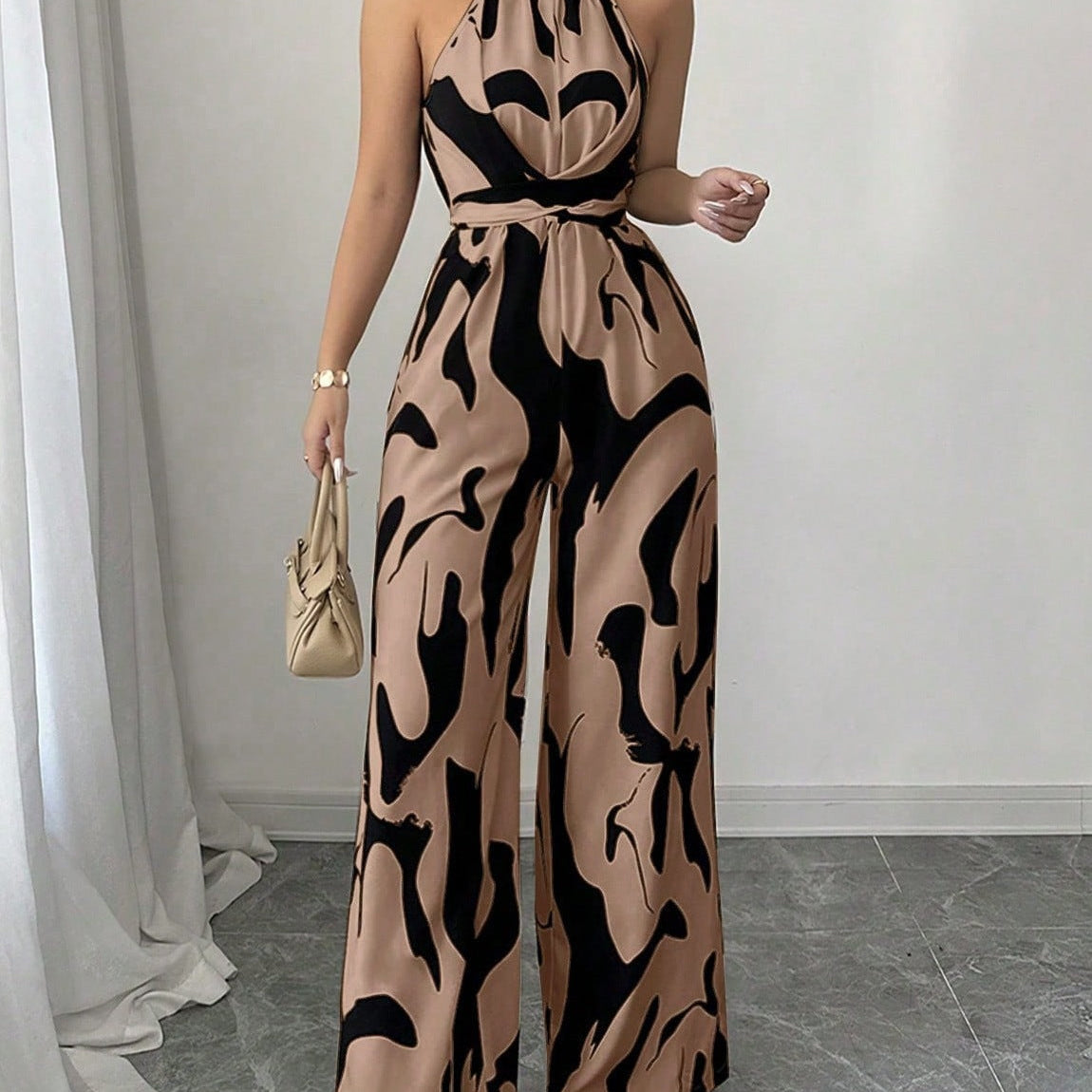 Halter – Stiilne jumpsuit abstraktse printimisega