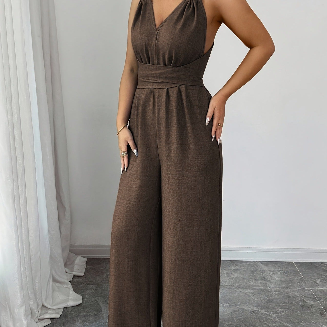 Lai – Elegantne jumpsuit rõngastega