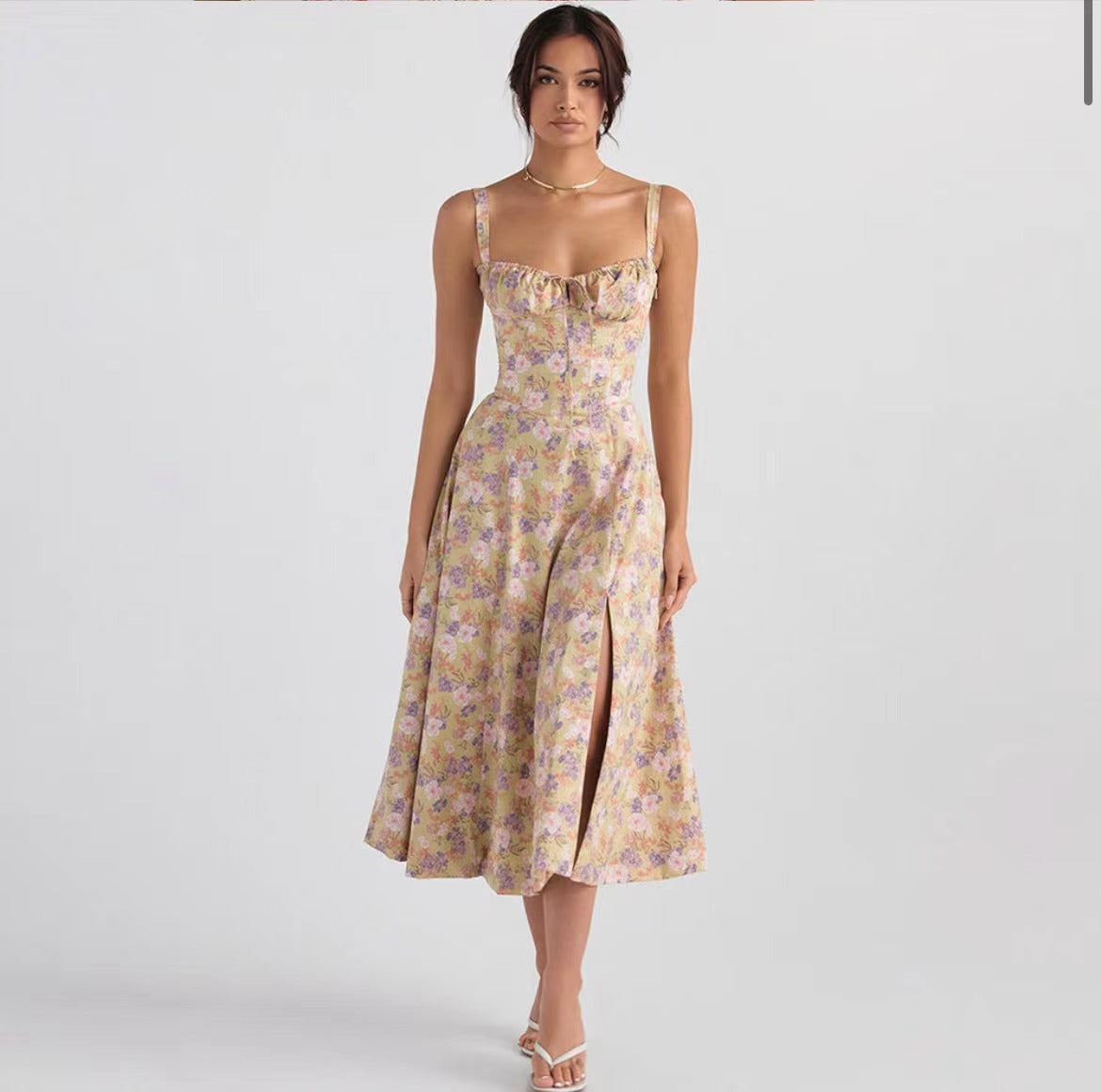 Lucie – Elegantne suvekleit