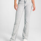 Täiuslikud teksad – Bootcut stiil