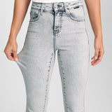 Täiuslikud teksad – Bootcut stiil