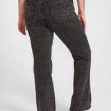 Shadows™ – Täiuslikud bootcut teksad