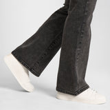 Shadows™ – Täiuslikud bootcut teksad