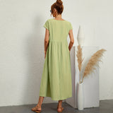 Inês – Elegantne midi kleit taskutega