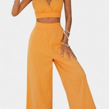 Valentina – Elegantne komplekt avatud seljaga