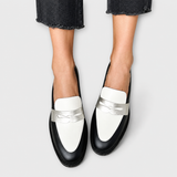 Xara – Mustad loafers metallilise läikega